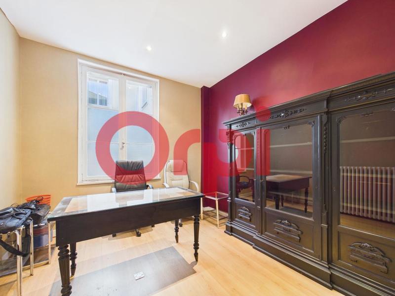 Immeuble - 560 m² - 7 pièces