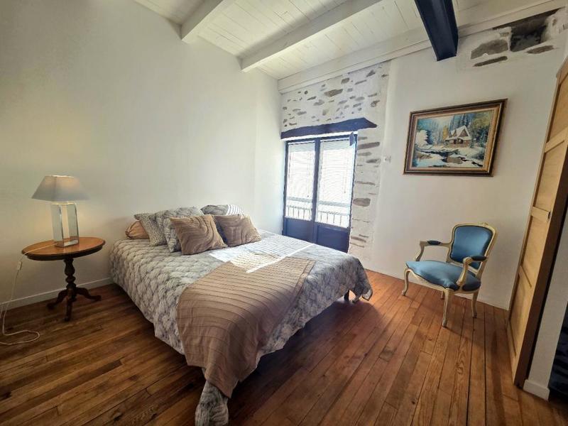 Maison - 168 m² - 3 pièces