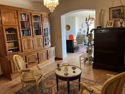Maison - 184 m² - 5 pièces