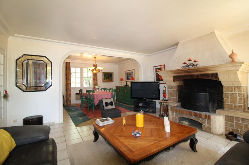 Maison - 145 m² - 6 pièces