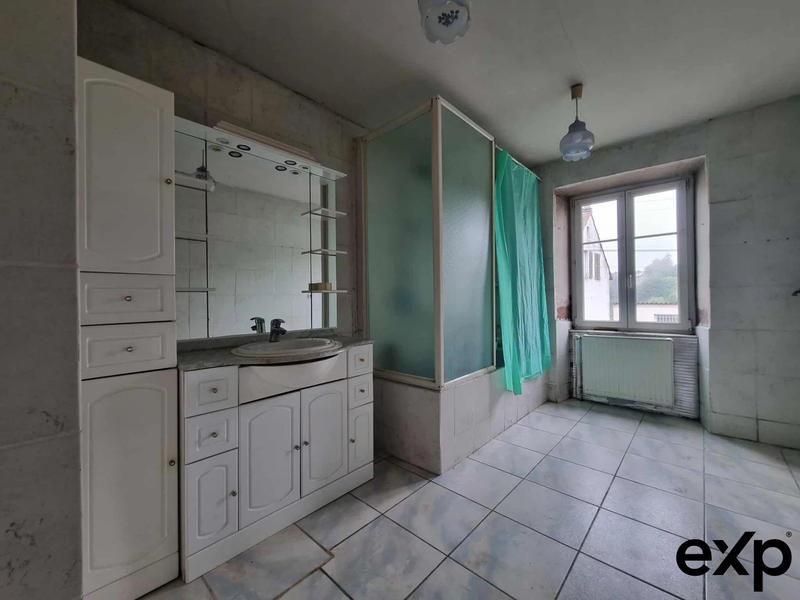 Maison - 198 m² - 10 pièces