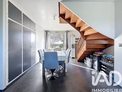 Maison - 135 m² - 5 pièces