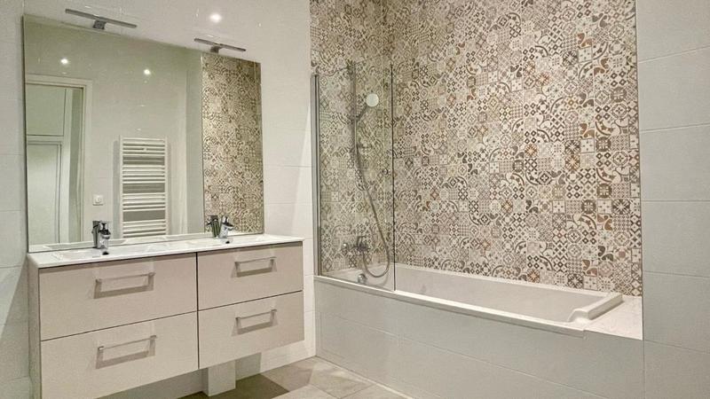 Appartement - 187 m² - 5 pièces