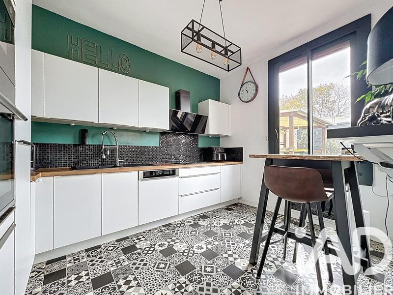 Maison - 148 m² - 5 pièces