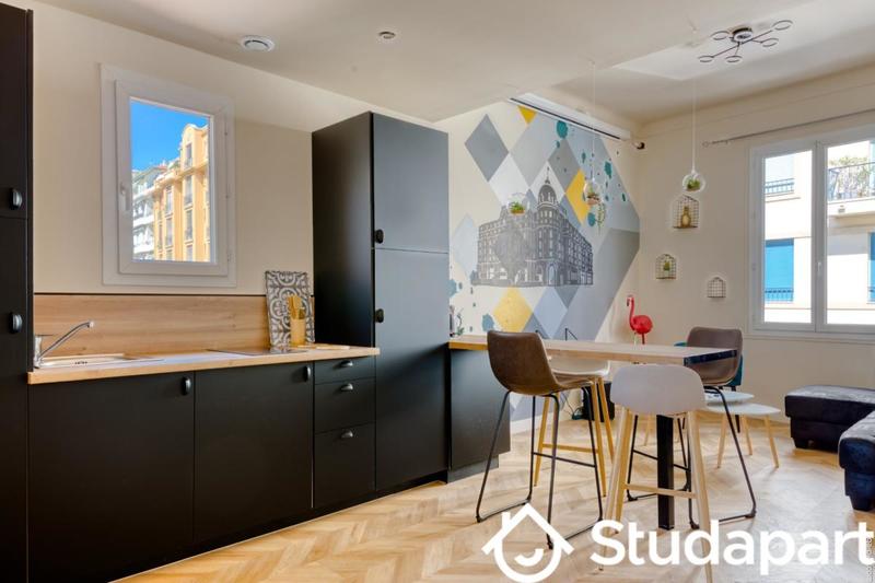 Chambre - 12 m² - 1 pièce