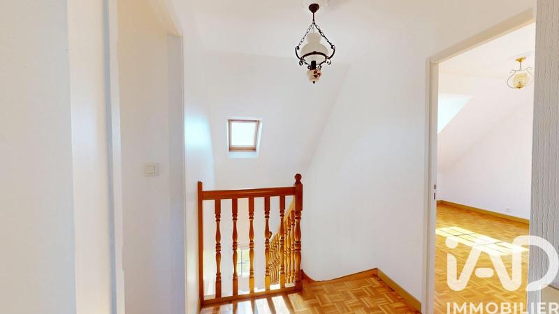 Maison - 127 m² - 7 pièces