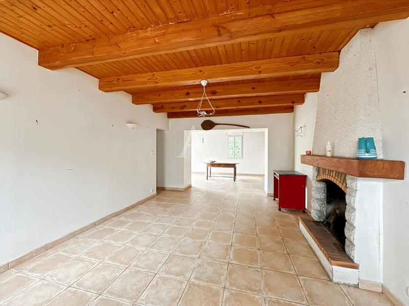 Maison - 97 m² - 5 pièces