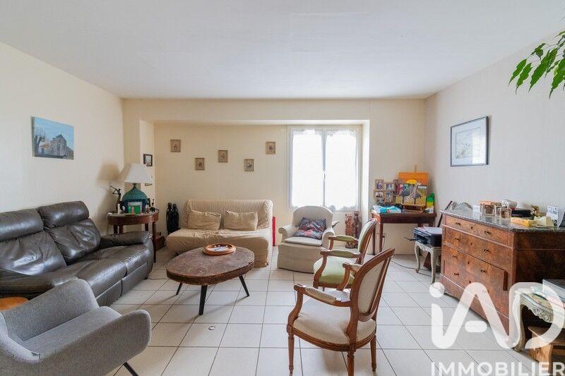 Maison - 168 m² - 8 pièces