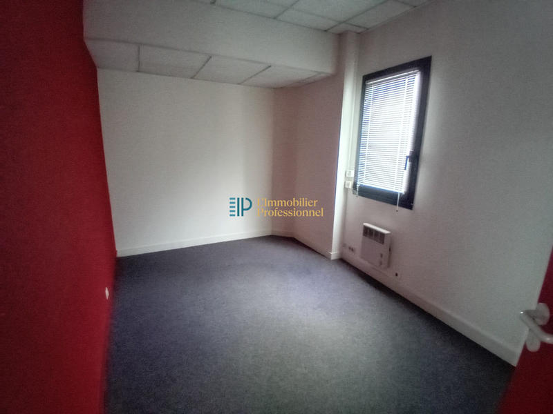 Bureau - 120 m² - 5 pièces