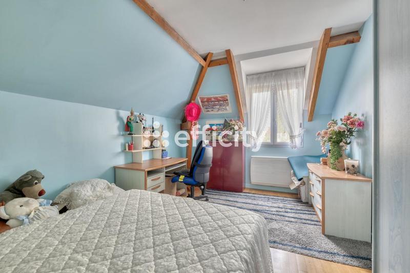 Maison - 155 m² - 7 pièces