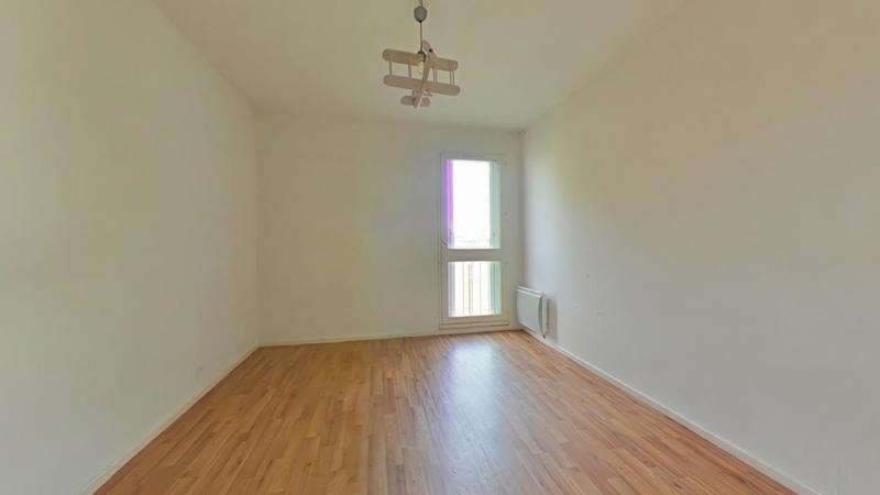 Appartement ancien - 89 m² - 4 pièces