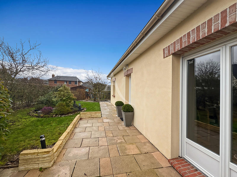 Maison - 140 m² - 6 pièces