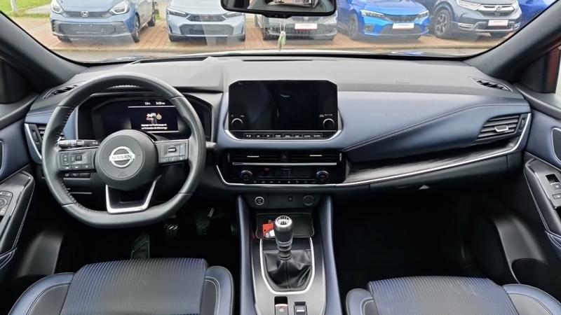 Nissan Qashqai II 1.3 Dig-T 140 Tekna