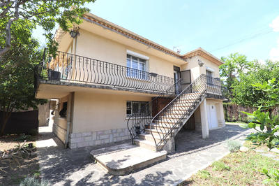 Maison - 172 m² - 6 pièces