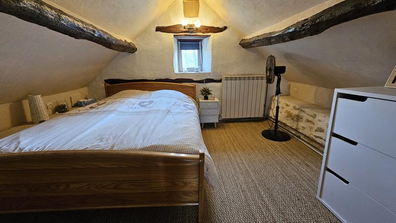 Maison - 250 m² - 10 pièces