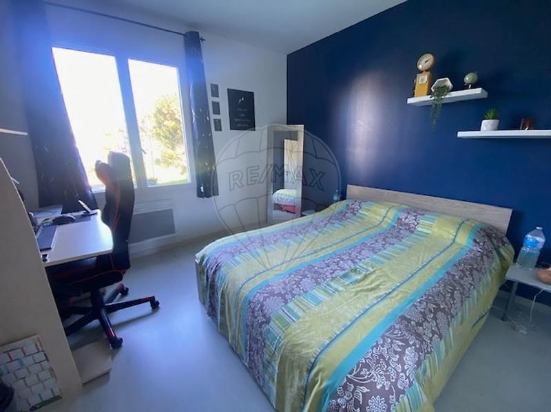 Maison - 93 m² - 4 pièces