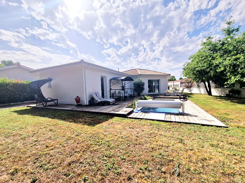 Maison - 104 m² - 3 pièces