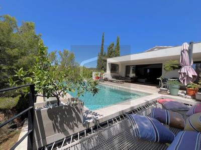 Maison d'architecte - 200 m² - 6 pièces