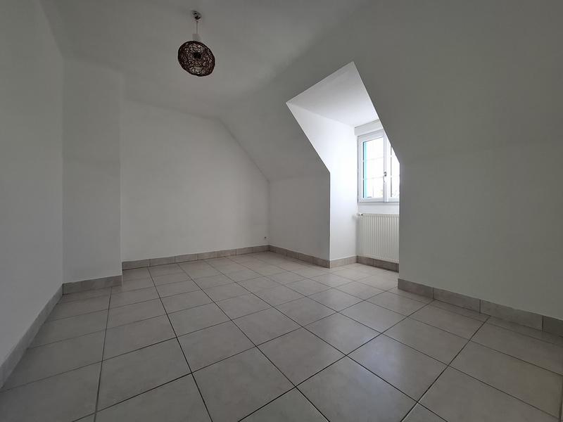 Maison traditionnelle - 150 m² - 6 pièces