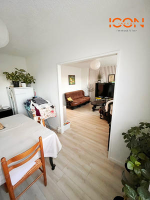 Appartement - 64 m² - 4 pièces