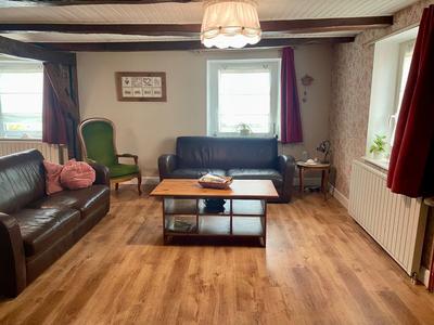 Maison - 161 m² - 7 pièces