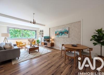 Appartement - 82 m² - 4 pièces