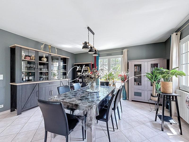 Maison - 184 m² - 6 pièces