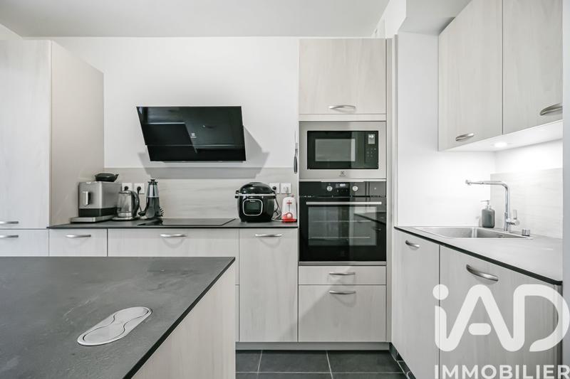 Appartement - 95 m² - 4 pièces