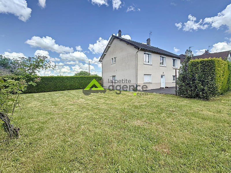 Maison - 95 m² - 4 pièces