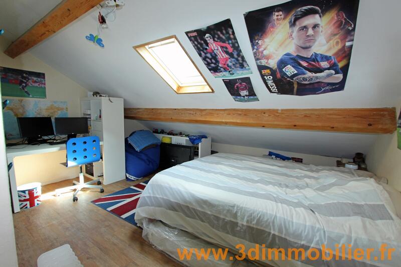 Maison - 143 m² - 7 pièces