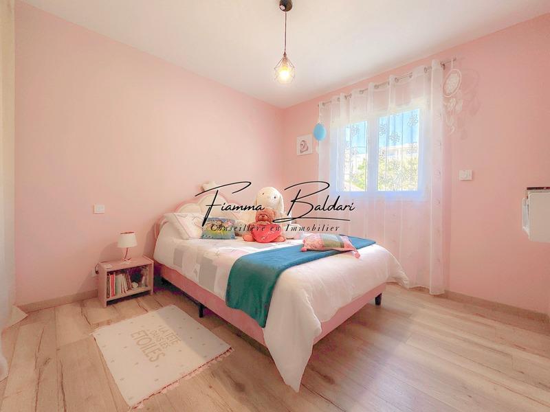 Maison - 122 m² - 4 pièces