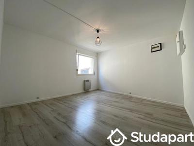 Maison - 76 m² - 3 pièces