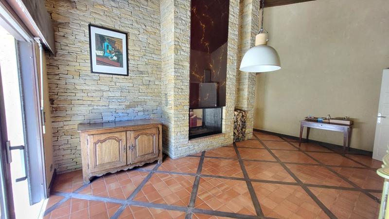 Maison - 290 m² - 10 pièces