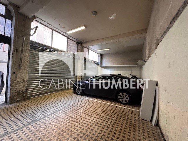 Local commercial - 200 m²