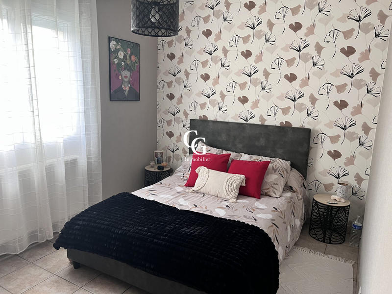 Maison - 93 m² - 4 pièces