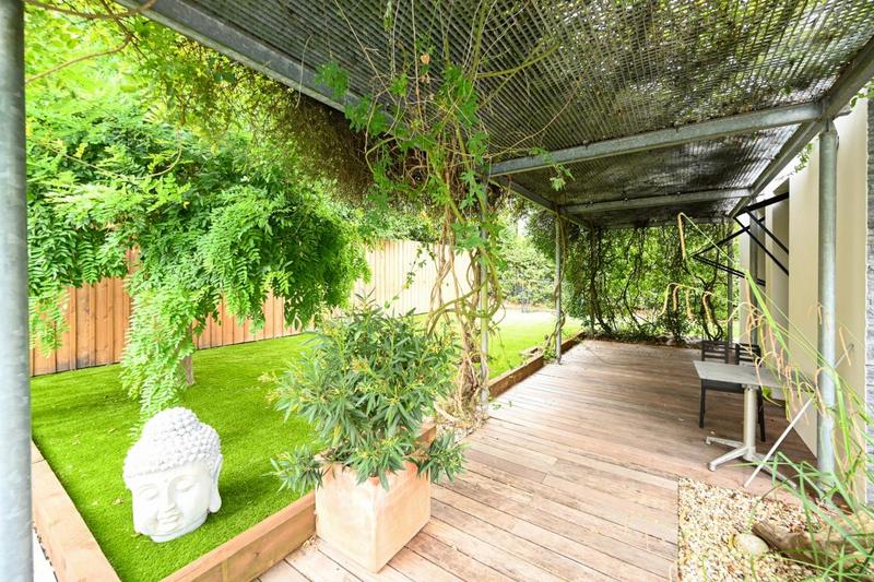 Maison - 270 m² - 7 pièces