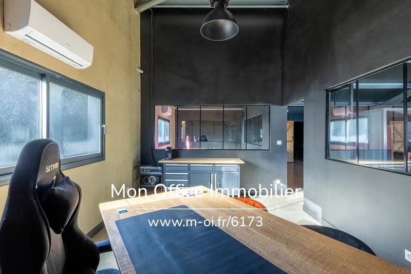 Local commercial - 400 m² - 8 pièces