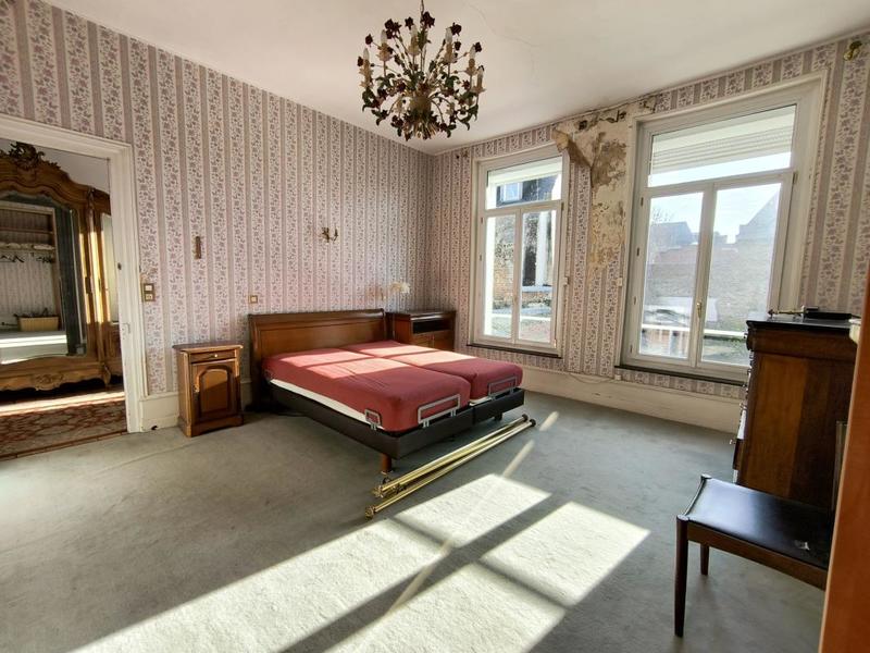 Maison bourgeoise - 198 m² - 8 pièces