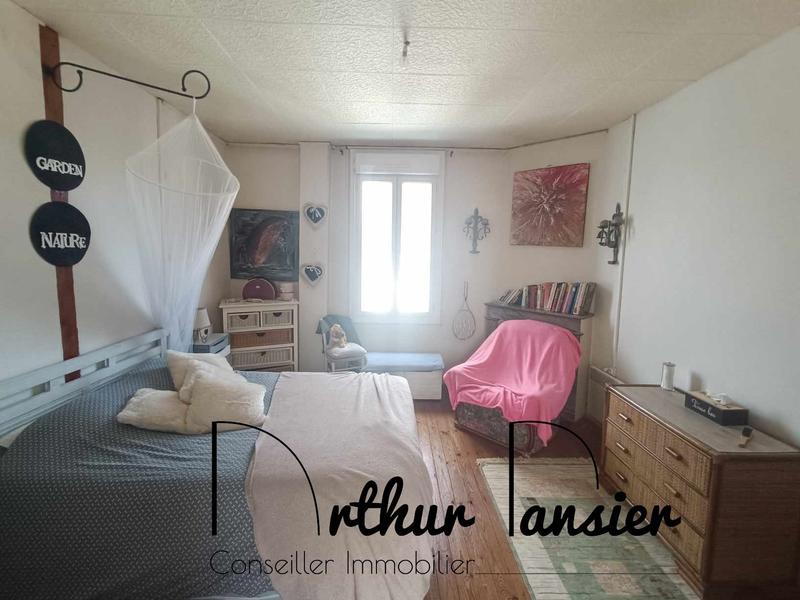 Maison ancienne - 170 m² - 6 pièces