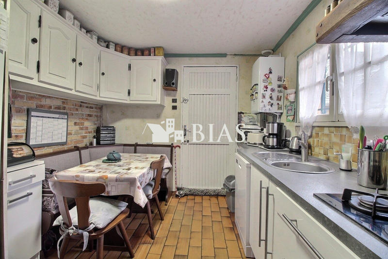 Maison - 92 m² - 4 pièces