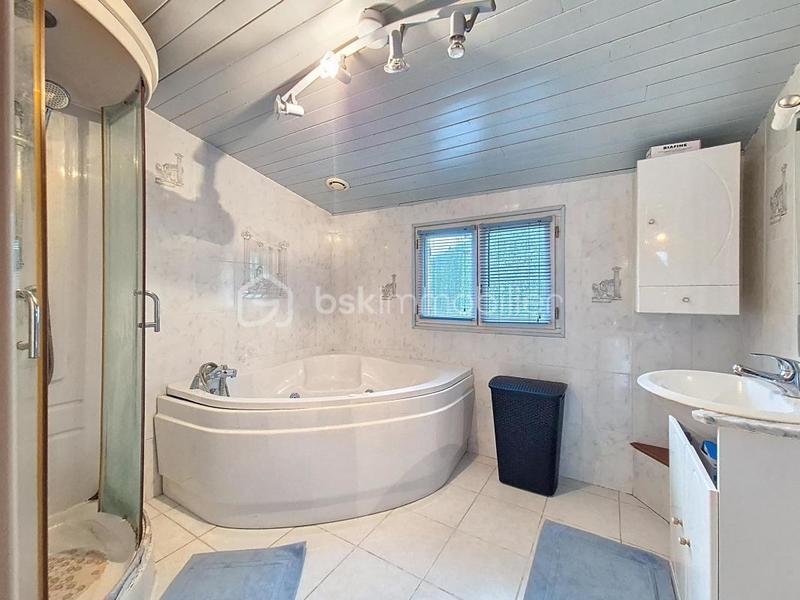 Maison - 87 m² - 4 pièces