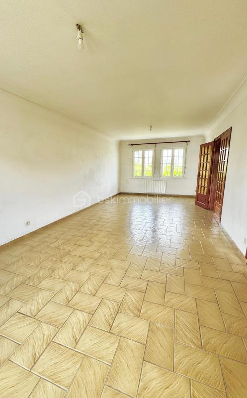 Maison traditionnelle - 110 m² - 5 pièces