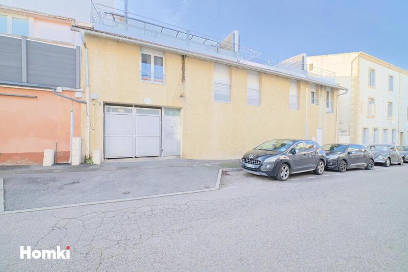 Loft - 121 m² - 4 pièces