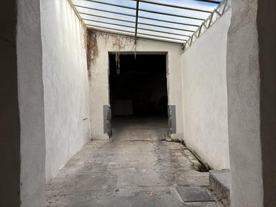 Parking / Garage - 12 m²