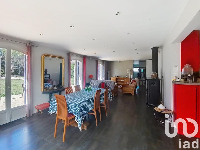 Maison - 195 m² - 6 pièces