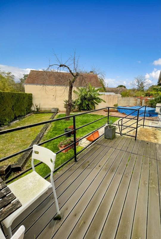 Maison - 165 m² - 7 pièces