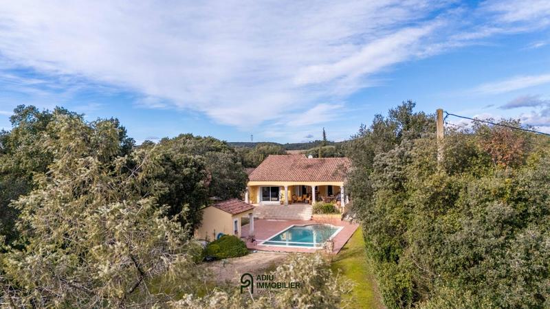 Villa - 170 m² - 5 pièces