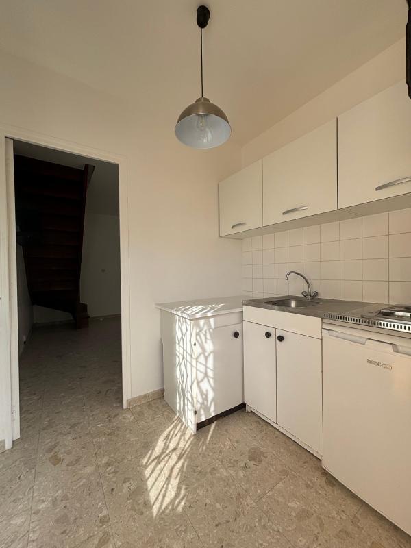 Immeuble - 250 m² - 15 pièces