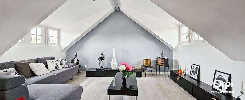 Maison de maîtres - 199 m² - 4 pièces