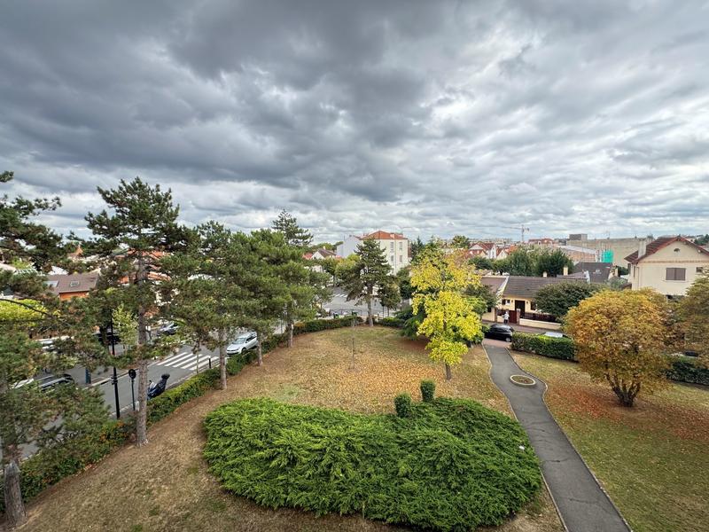 Appartement - 91 m² - 5 pièces